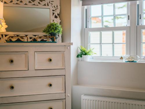 Ivy Cottage - image 3