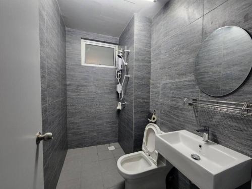 10pax Cinema Themehouse 3B2R with pool sauna atari games,wifi 10pax Cinema Themehouse 3B2R with pool sauna atari games,wifi