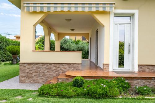 Rentopolis Villa Tiffany - image 13