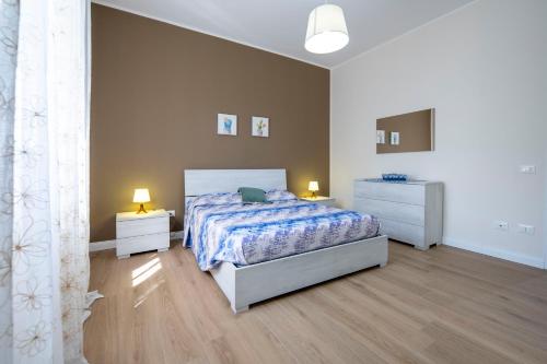 Rentopolis Villa Tiffany - main image