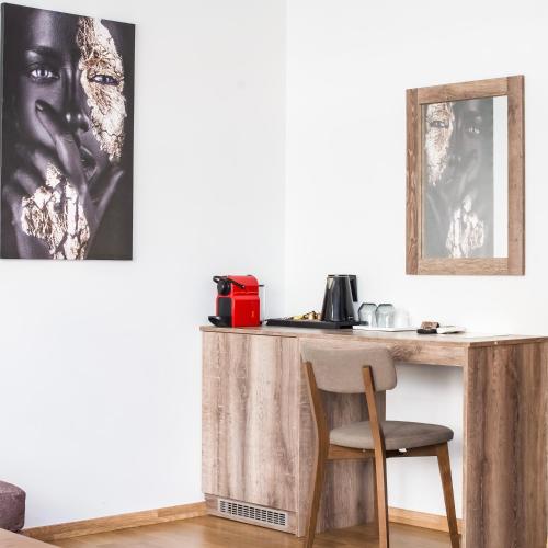 Iasonos Suites Athens - image 4
