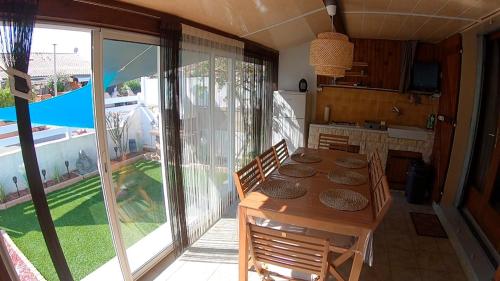 Facilities, Les margouillats - maisonnette a 2 pas de la plage near Le Safran