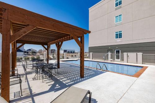 Hawthorn Extended Stay by Wyndham Ardmore