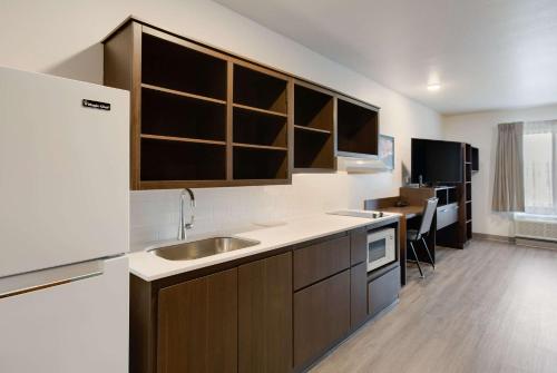 WoodSpring Suites Smyrna-La Vergne - image 13