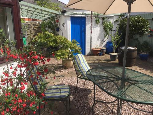 Cheerful 4-bedroom detached family home, quiet area gîte à louer Treoda