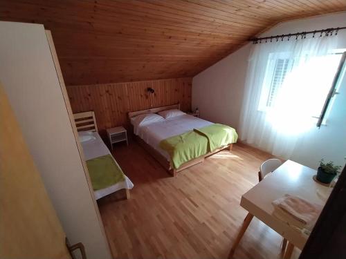 Three-Bedroom Apartment with Terrace and Sea View