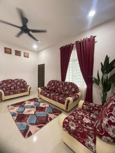 B&B Kangar - HOMESTAY BANDAR KANGAR (NS FAMILY HOMESTAY) - Bed and Breakfast Kangar