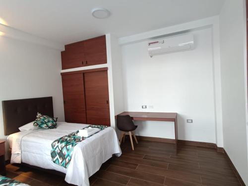 2 twin beds