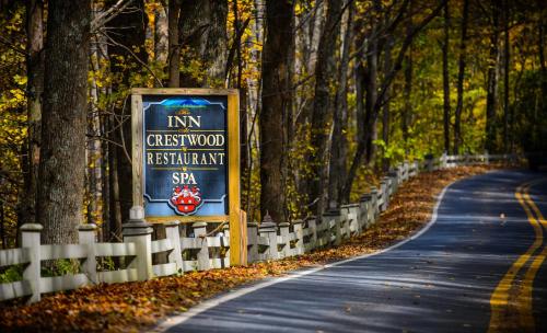 Inn at Crestwood - Accommodation - Boone