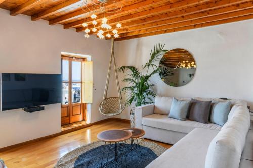 Floral Villa with marvelous view to Mykonos town