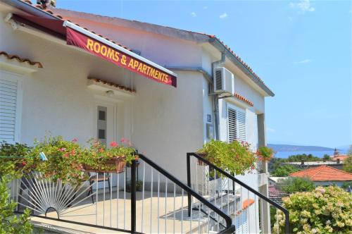 Rooms & Apartments Kvasić - Location saisonnière - Krk