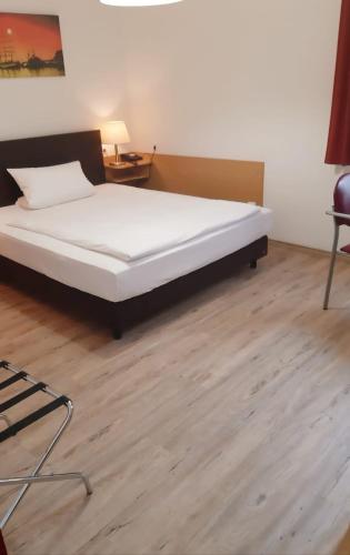 Hotel Columbus - image 12