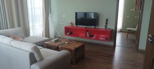 2 bedrooms, 4 beds