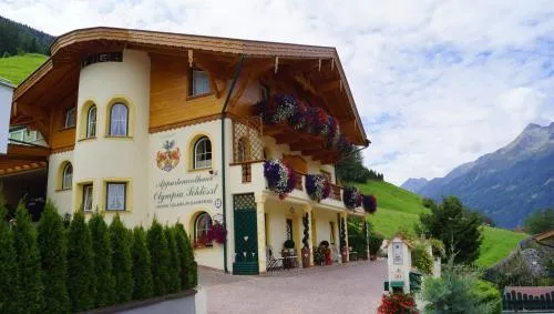 Appartementhaus Olympia Schlössl in Neustift im Stubaital, Österreich