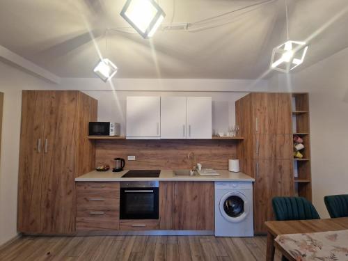 Blooming Apartment, Baile Felix