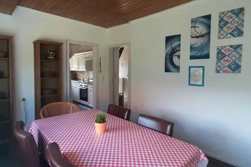 Monteurzimmer Ausma Wymeer Bunde - FeWo Vakantiehuis Heerenland in Bunde, Deutschland