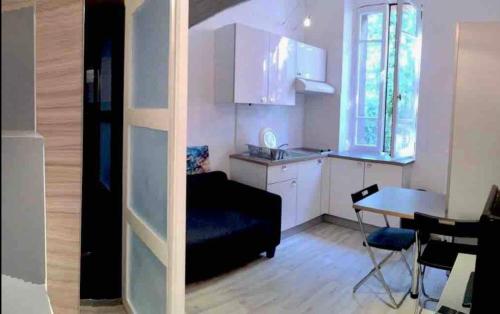 Petit studio bien placé jardin et parking gratuit - Apartment - Toulouse