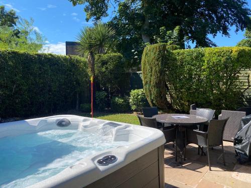 Kirkham House with Hot tub and Pool Table gîte à louer Meols Cop Railway Station