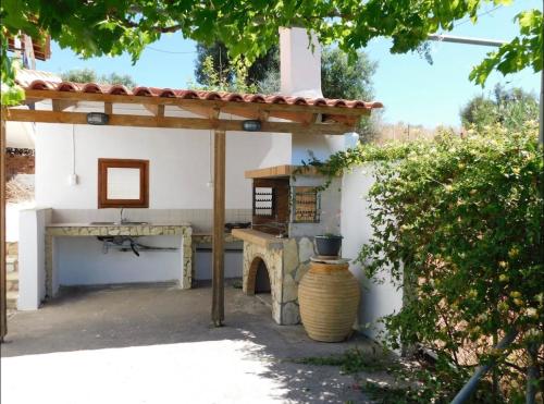 Nirvana Guest House in Vasilitsi