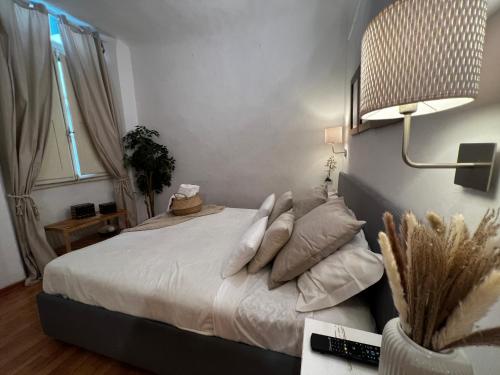 Double Room with Private Bathroom image 6