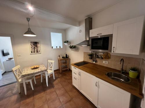La Piccola Maison - image 2
