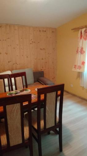 Oleandria-,, Domek Jagódka "nr 28 (Oleandria-,, Domek Jagodka "nr 28) in Віліми
