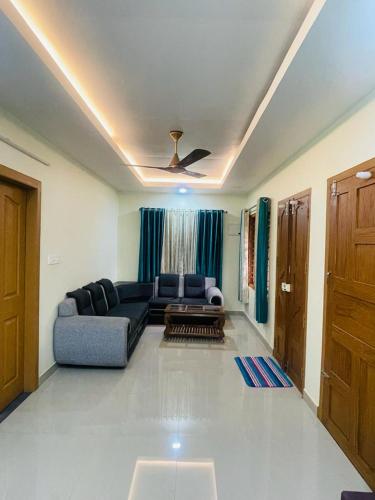 NIDHRA HOMESTAY - image 2