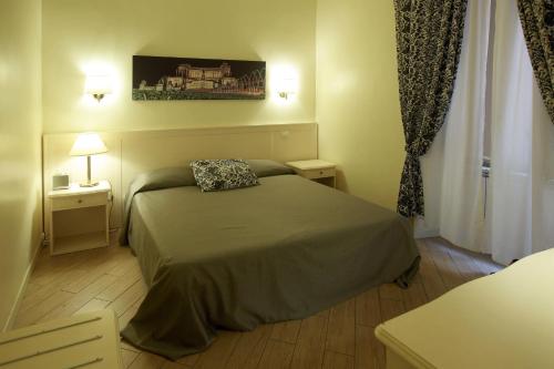 Rental In Rome 2000