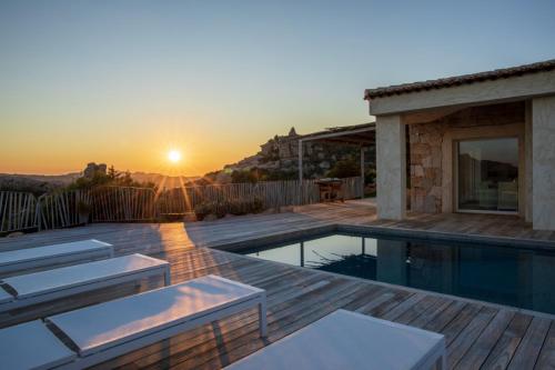 Villa with pool and panoramic view Costa Smeralda