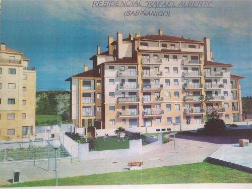 Apartamento en Sabiñánigo con amplia y soleada terraza