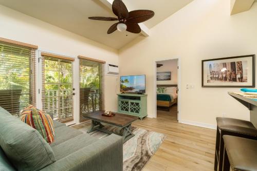 Aina Nalu 2BD 2BA condo - image 10