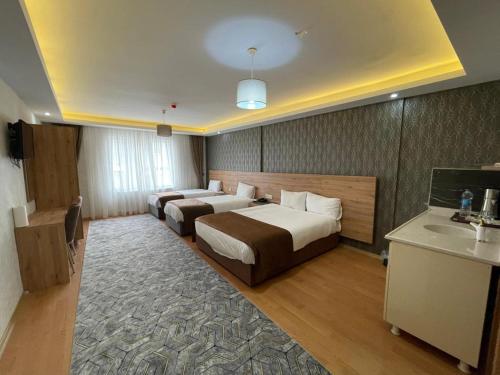 inDİANA HOTEL