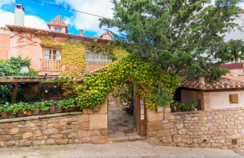 A szálláshely kívülről, Casa Rural La Yedra in Galve