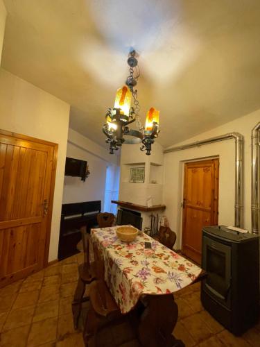  GRAZIOSO APPARTAMENTO in Rocca Cinquemiglia