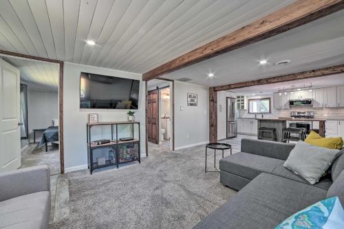 Prudenville Retreat with Yard about 1 Mi to Lake! Prudenville Retreat with Yard about 1 Mi to Lake!