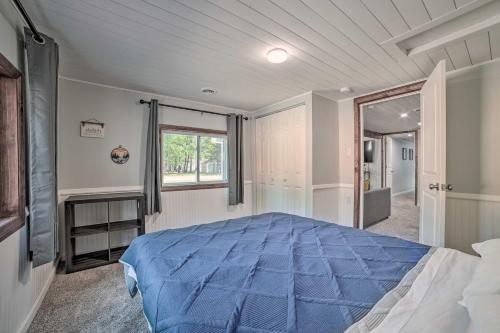 Prudenville Retreat with Yard about 1 Mi to Lake! Prudenville Retreat with Yard about 1 Mi to Lake!