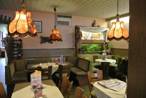餐廳, AKZENT Hotel Am Bach in 底特貝其