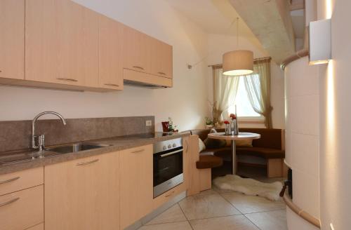 Mason La Zondra Room Type - One-Bedroom Apartment with Montain View