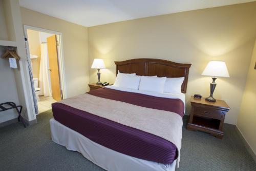 Swan Lake Resort - main image