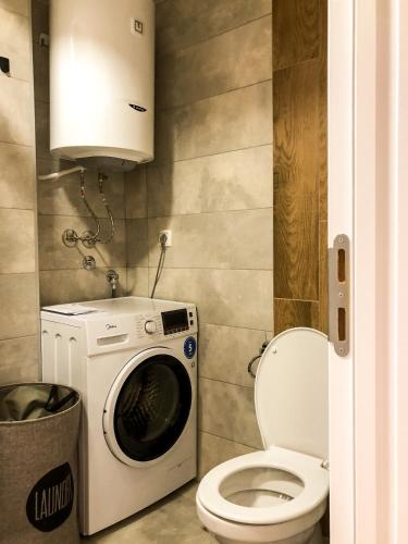 HILLTOP Luxury Apartment with Free Parking, Skopje (photo 6)