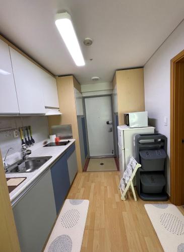 Hongdae Residence 3 - 1min from Hongik Uni station Exit #1, Soul (fotografie 7)