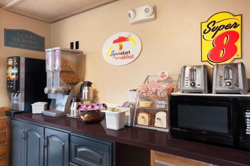 Comida y bebida, Super 8 By Wyndham Cody in Cody