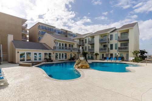 El Constante 208 by Padre Escapes - image 10