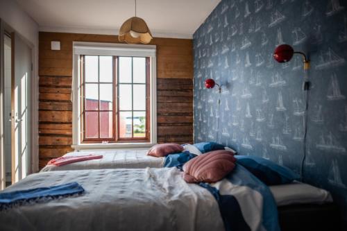 1 double bed
