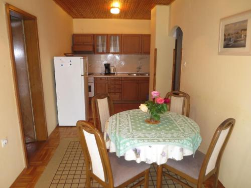 Apartment Katić-2 by Interhome, Kožino (fotografie 6)