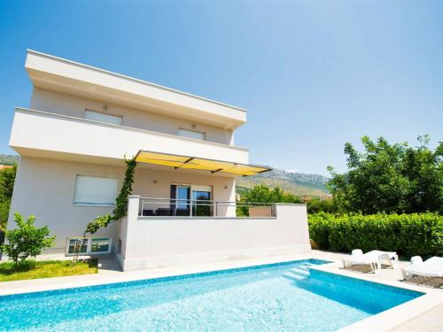 Holiday Home Stella Kastela by Interhome – khách sạn tại Kastel Gomilica