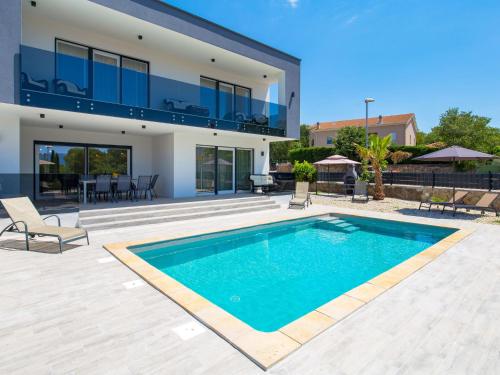 Holiday Home Villa Palma by Interhome – khách sạn tại Pinezici