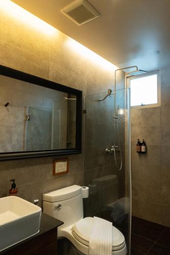Suite image 8
