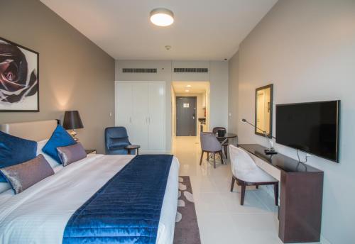 Premium Studio with Beautiful Golf Course View, Dubái