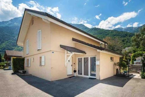 Grande villa indépendante - Accommodation - Evionnaz